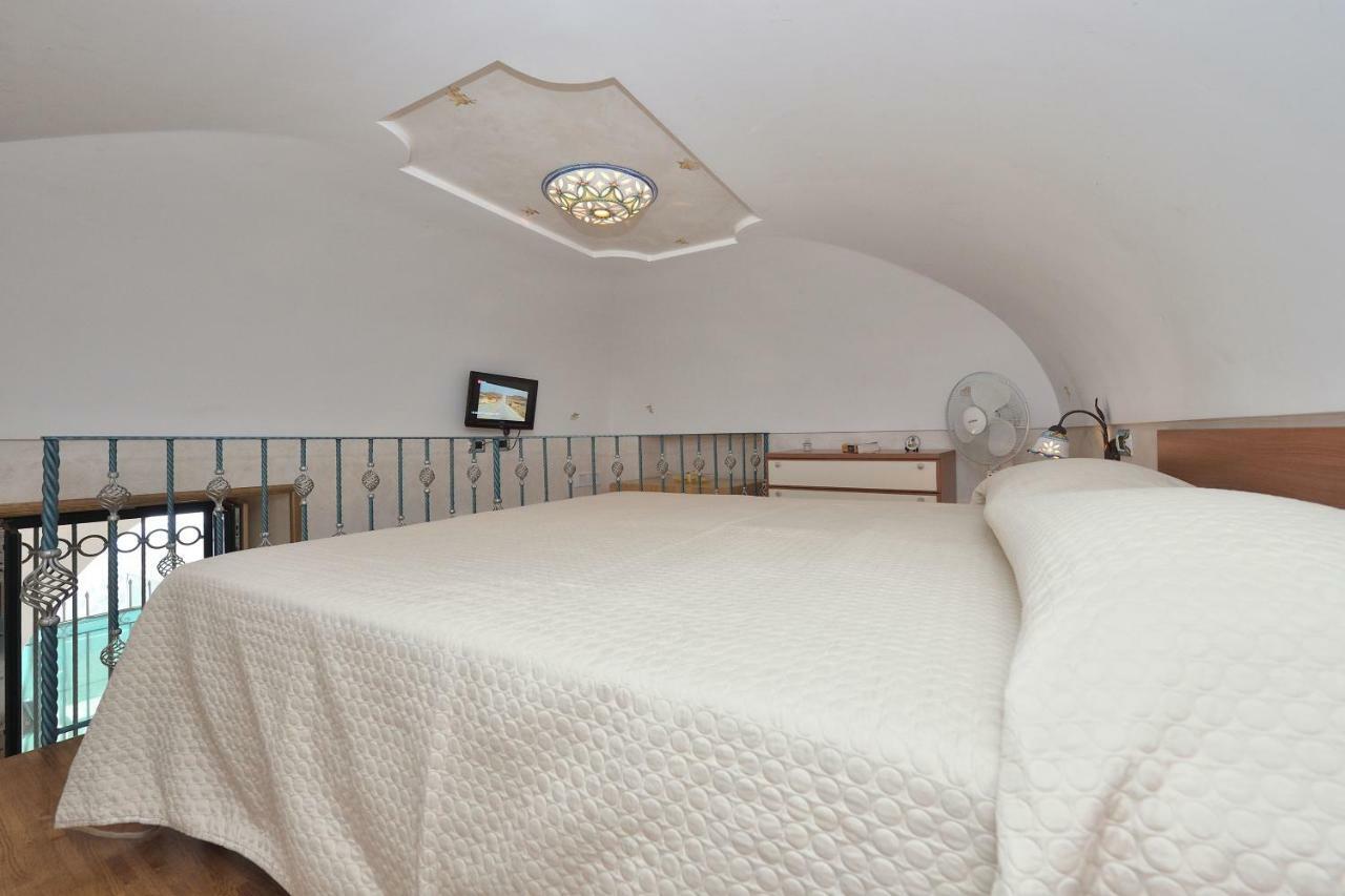 Pontone On The Sea Apartment Scala Dış mekan fotoğraf